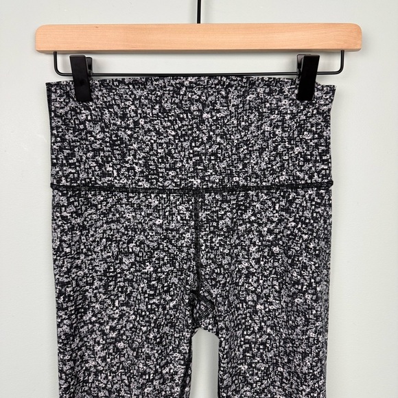 Lululemon Wunder Under Leggings Daisy Dust Alpine Size 6 - Picture 4 of 8